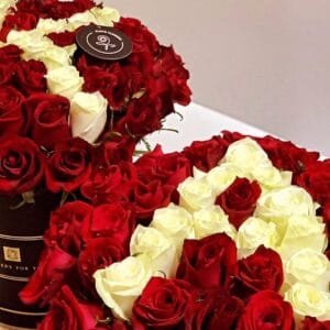 Pluto Flowers Classic Perfection