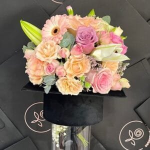 Pluto Flowers Golden Petale