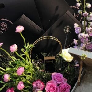 Pluto Flowers Dazzling Delight