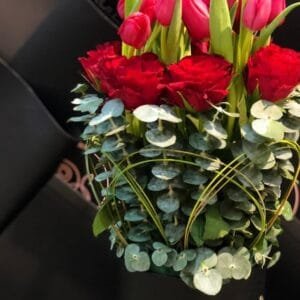 Pluto Flowers Whispering Roses