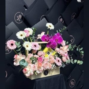 Pluto Flowers Golden Bliss