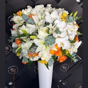 Pluto Flowers Timeless Beauty