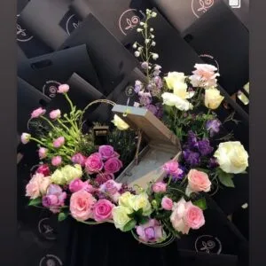 Pluto Flowers Dazzling Petals